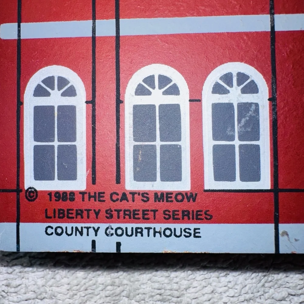 Vintage 1988 The Cat’s Meow Liberty Street Series County Courthouse